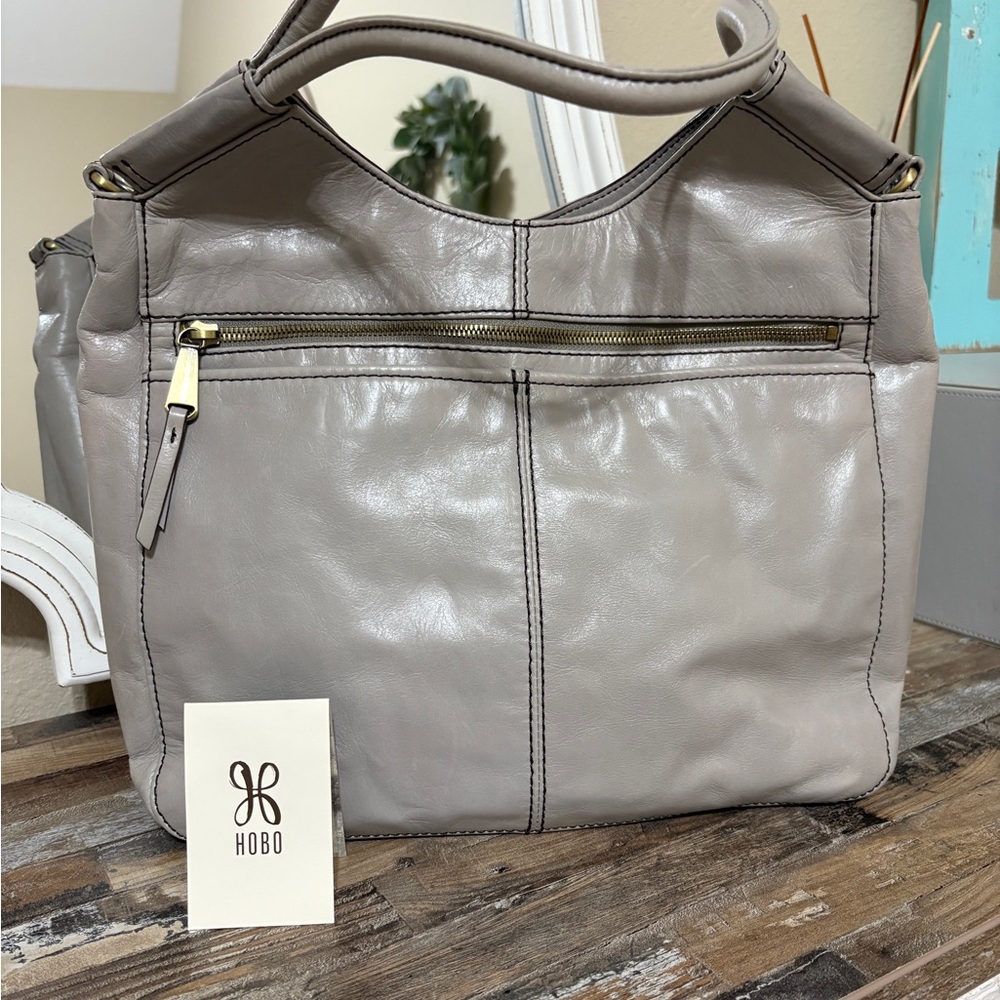 HOBO Women's Taupe Leather Hobo Bag